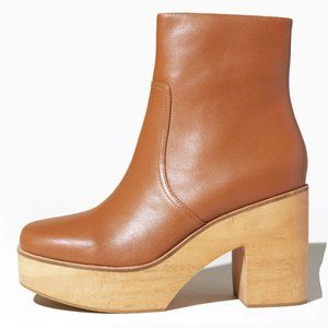 Charlotte Stone Paz Clog Boot - Size 9